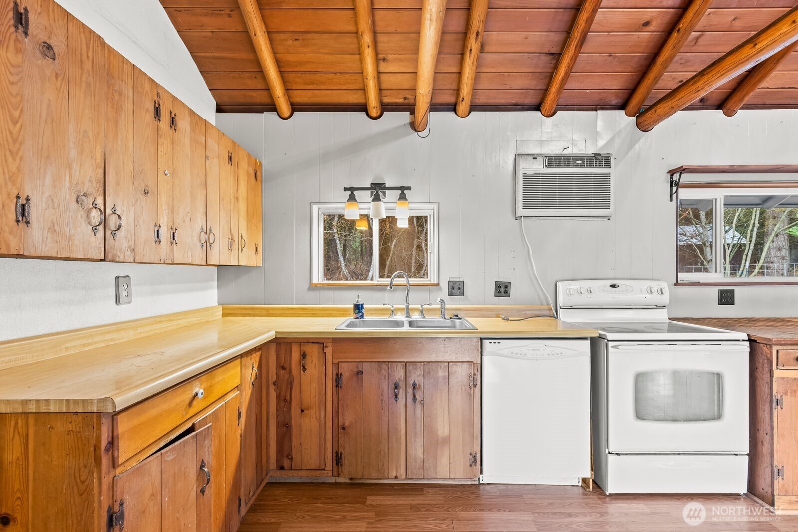 13470 Salmon La Sac Road Ronald, WA 98940 - Photo 10 of 32