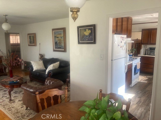 2701 Berkeley Street Bakersfield, CA 93305 - Photo 30 of 58 a living room with furniture and a couch