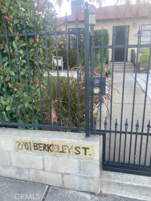 2701 Berkeley Street Bakersfield, CA 93305 - Photo 31 of 58 a view of a door front of house