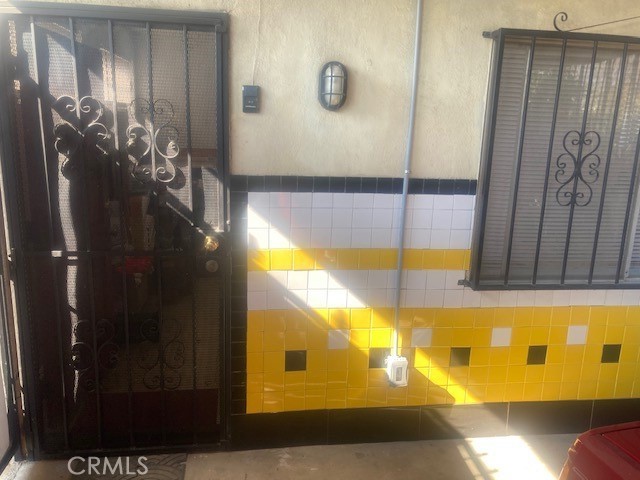 2701 Berkeley Street Bakersfield, CA 93305 - Photo 8 of 58