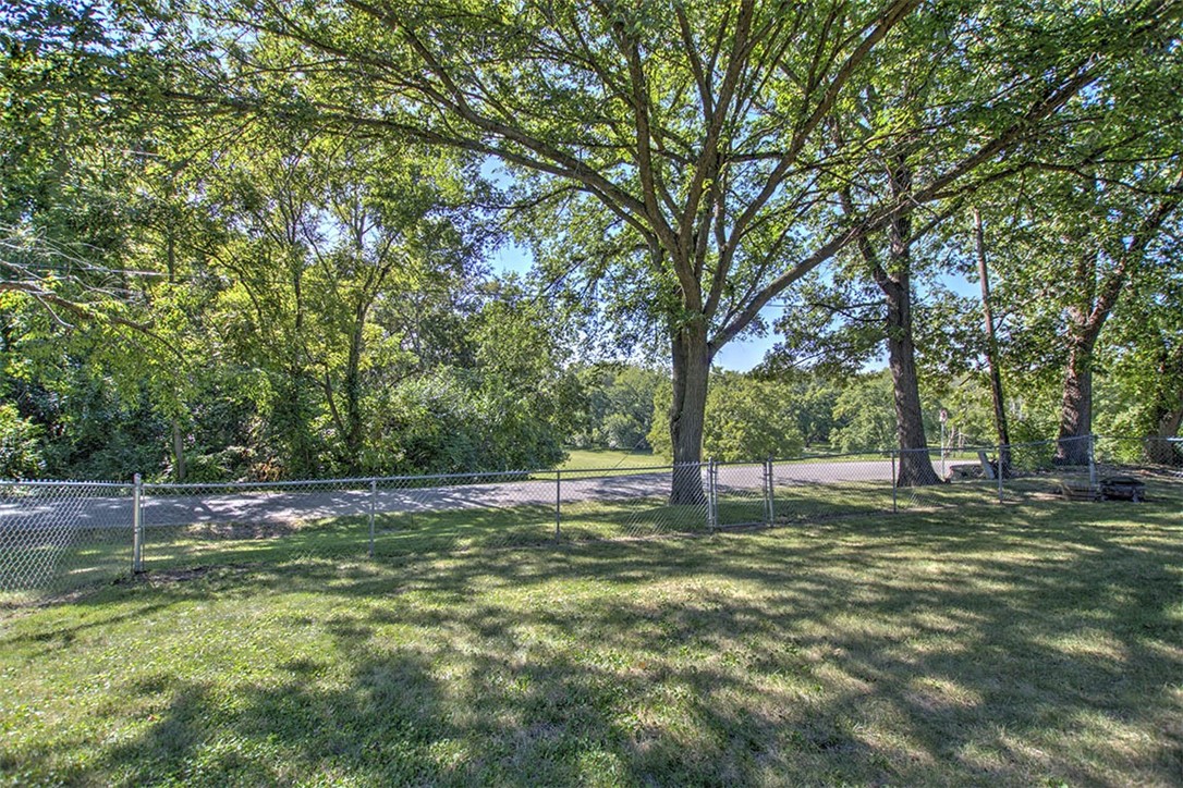2847 Primrose Lane Decatur, IL 62526 - Photo 27 of 28