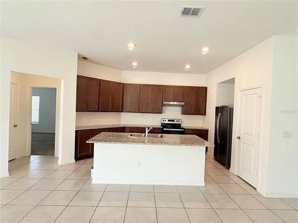 $2,790 | 13049 Thatch Palm Way, Orlando, FL 32828