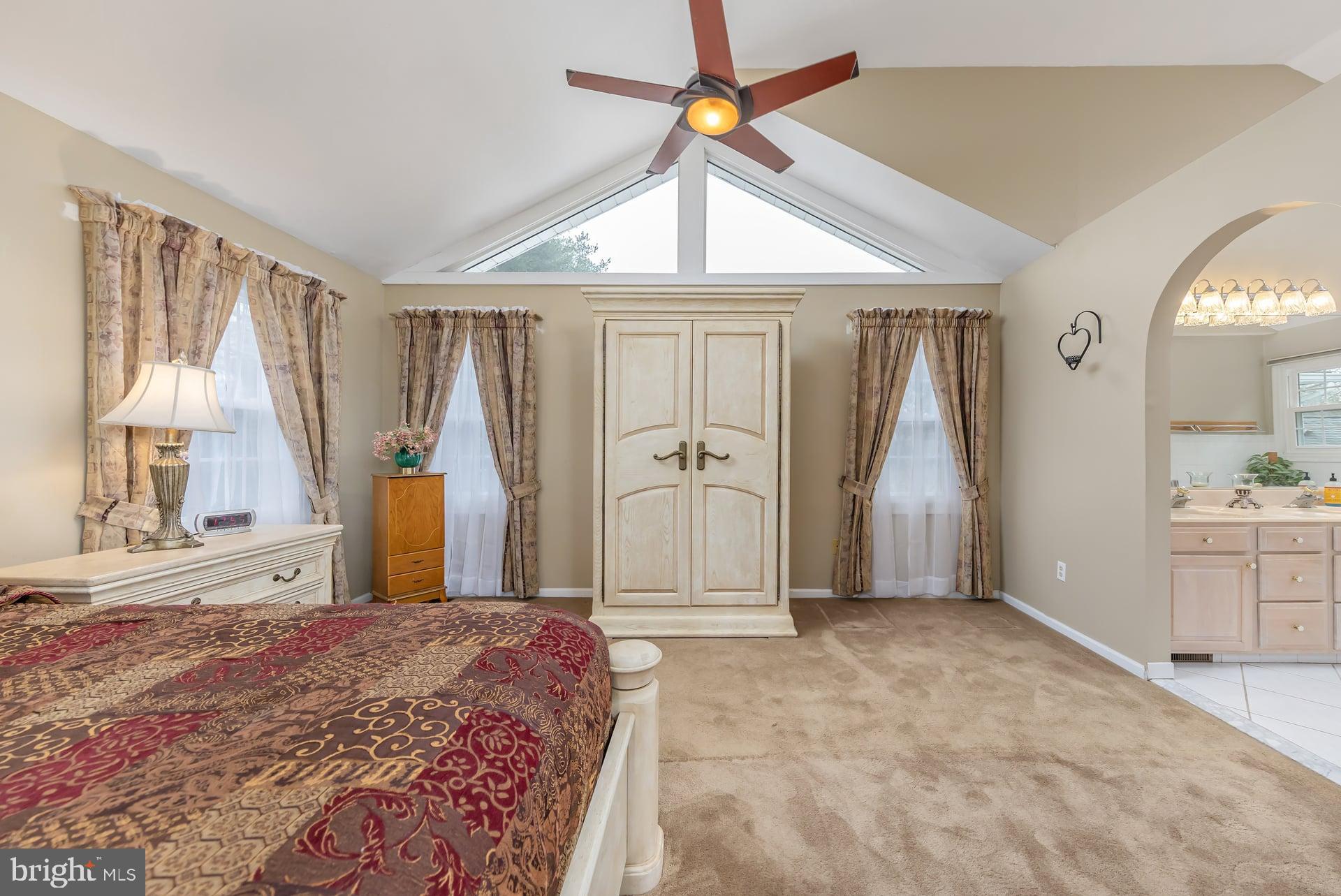 761 Rattling Run Road Mickleton, NJ 08056 - Photo 27 of 50 Vaulted ceiling and walk in closet!