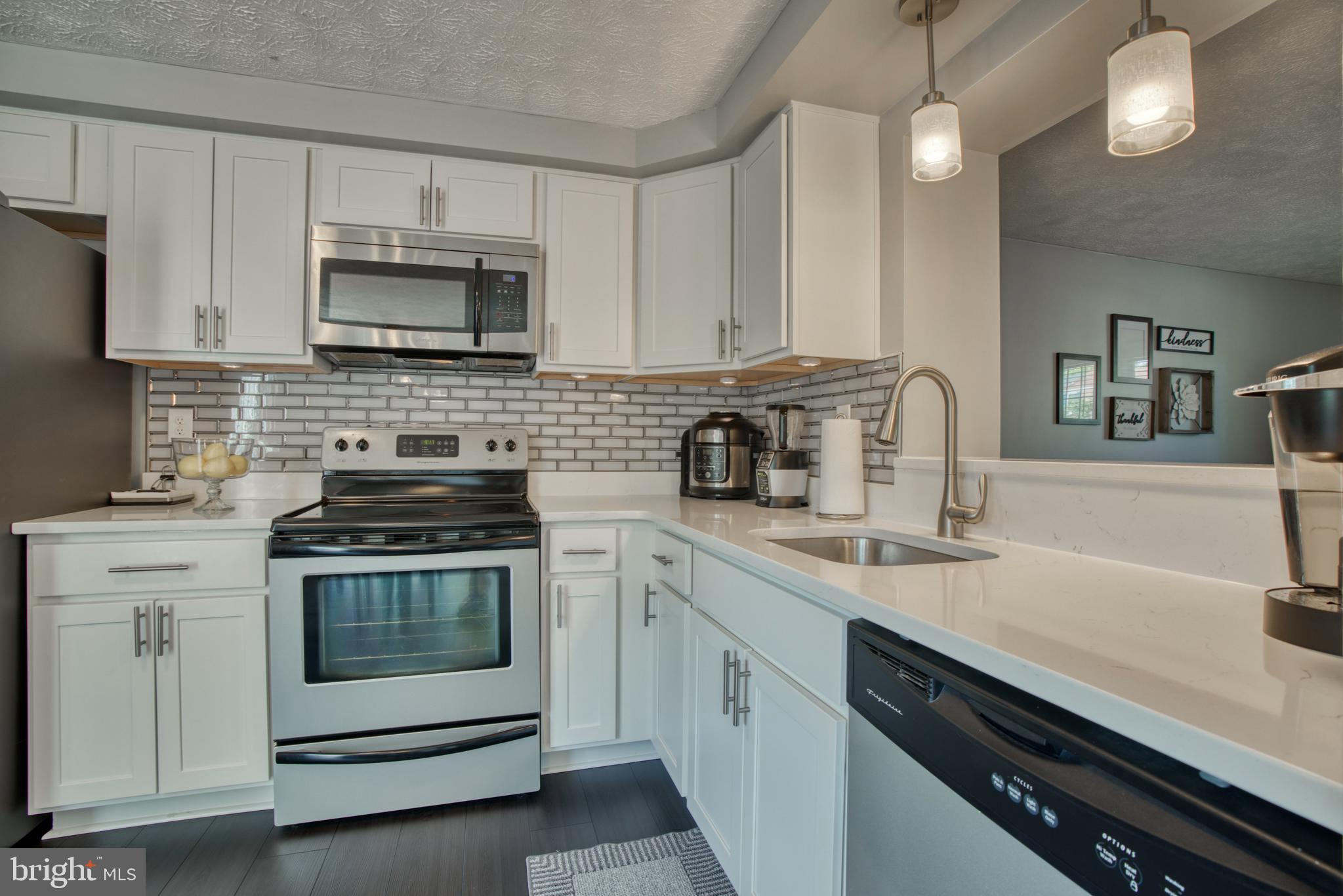 8 Cavan Green Nottingham, MD 21236 - Photo 17 of 55