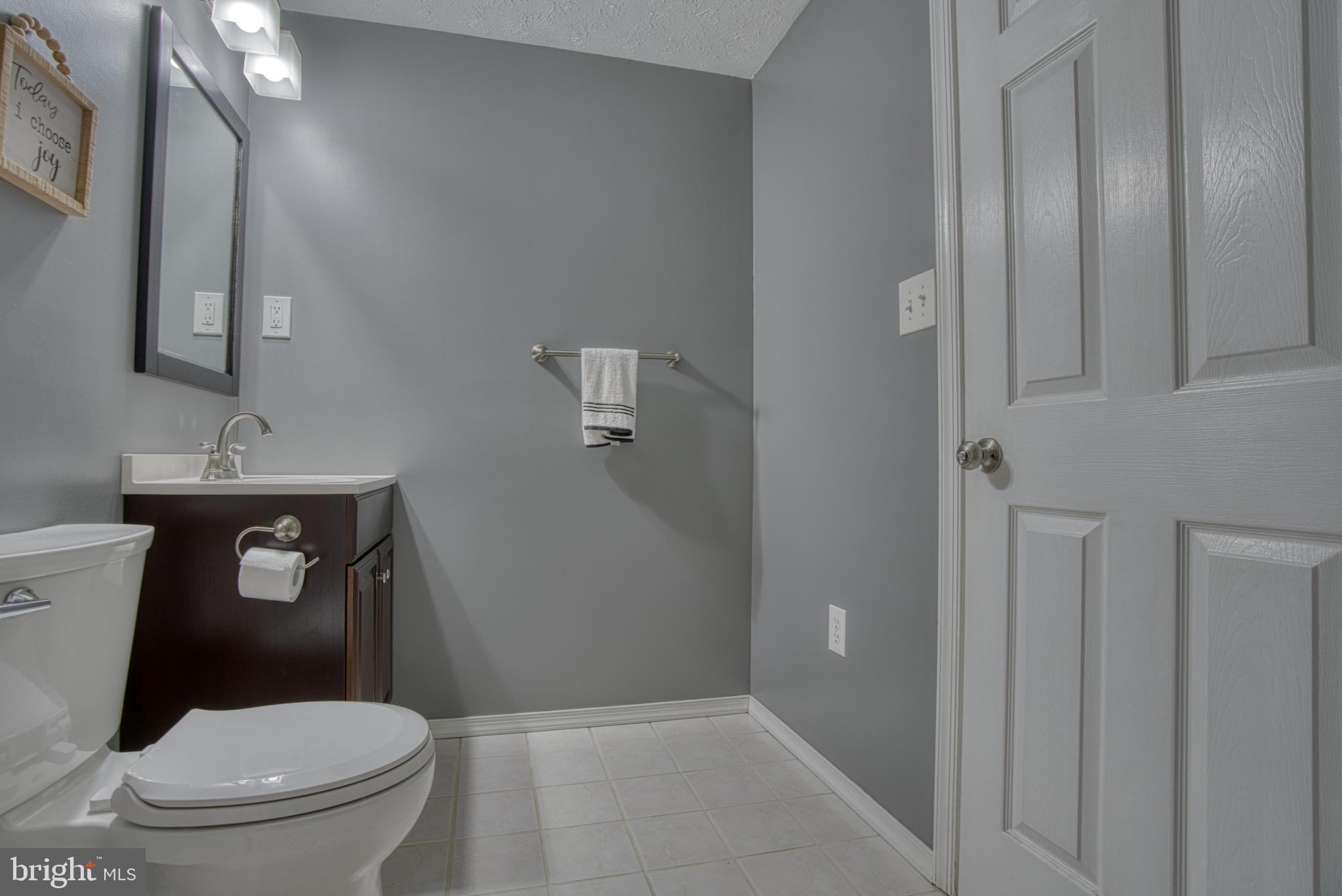 8 Cavan Green Nottingham, MD 21236 - Photo 45 of 55