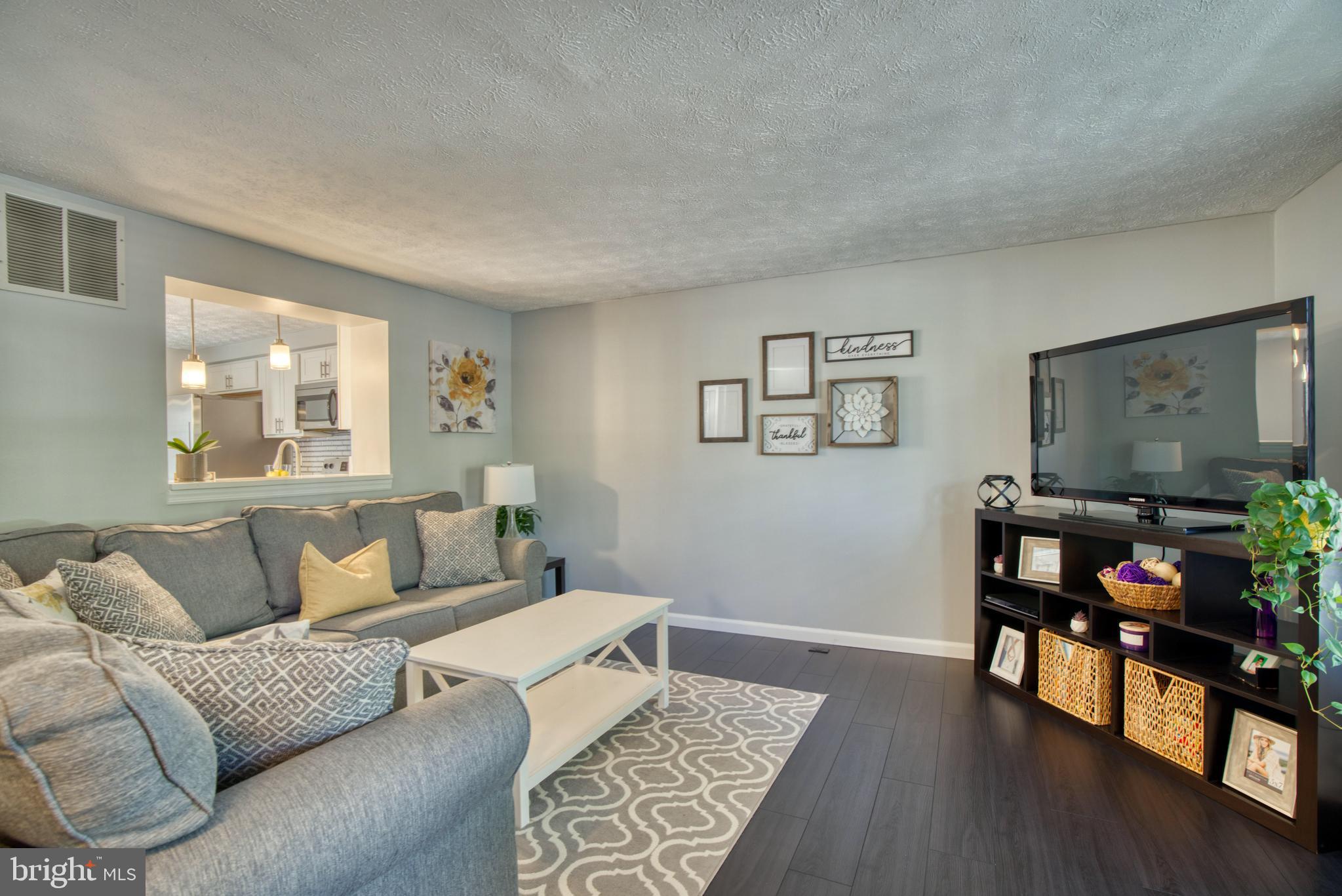 8 Cavan Green Nottingham, MD 21236 - Photo 8 of 55