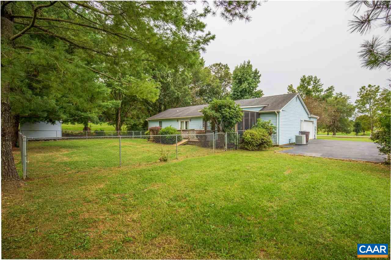 11 Meadow Ridge Road Waynesboro, VA 22980 - Photo 4 of 17 a front view of house with yard and green space