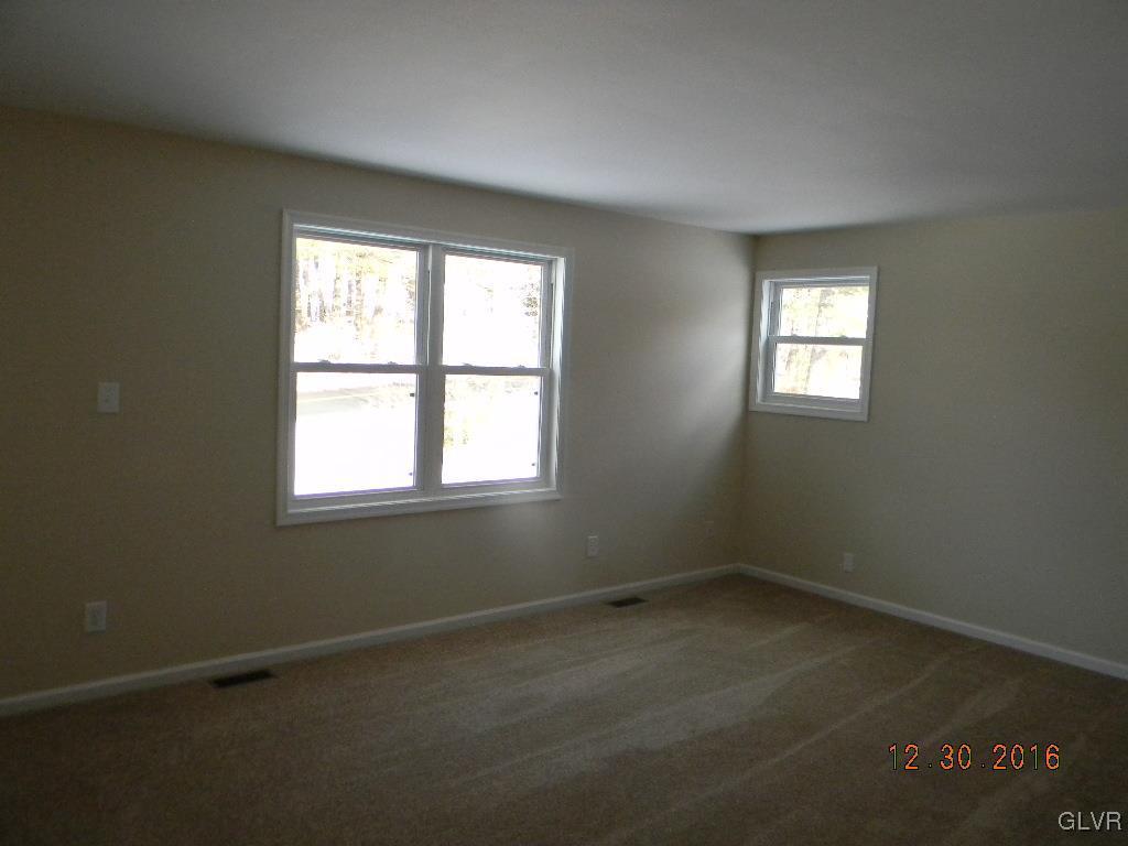 222 Blue Ridge Road Saylorsburg, PA 18353 - Photo 17 of 19 Master bedroom
