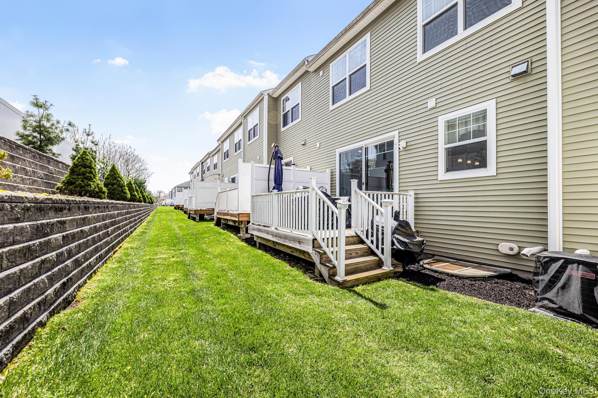 19 Magnolia Park Road Middletown, NY 10940 - Photo 21 of 23