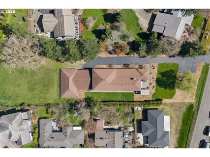 $1,750,000 | 8008 Southeast Evergreen Highway, Vancouver, WA 98664