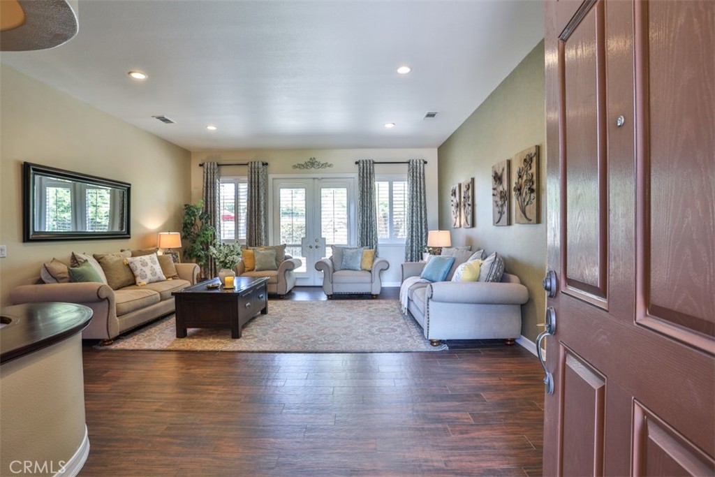 12619 Rustic Oak Court Rancho Cucamonga, CA 91739 - Photo 7 of 75