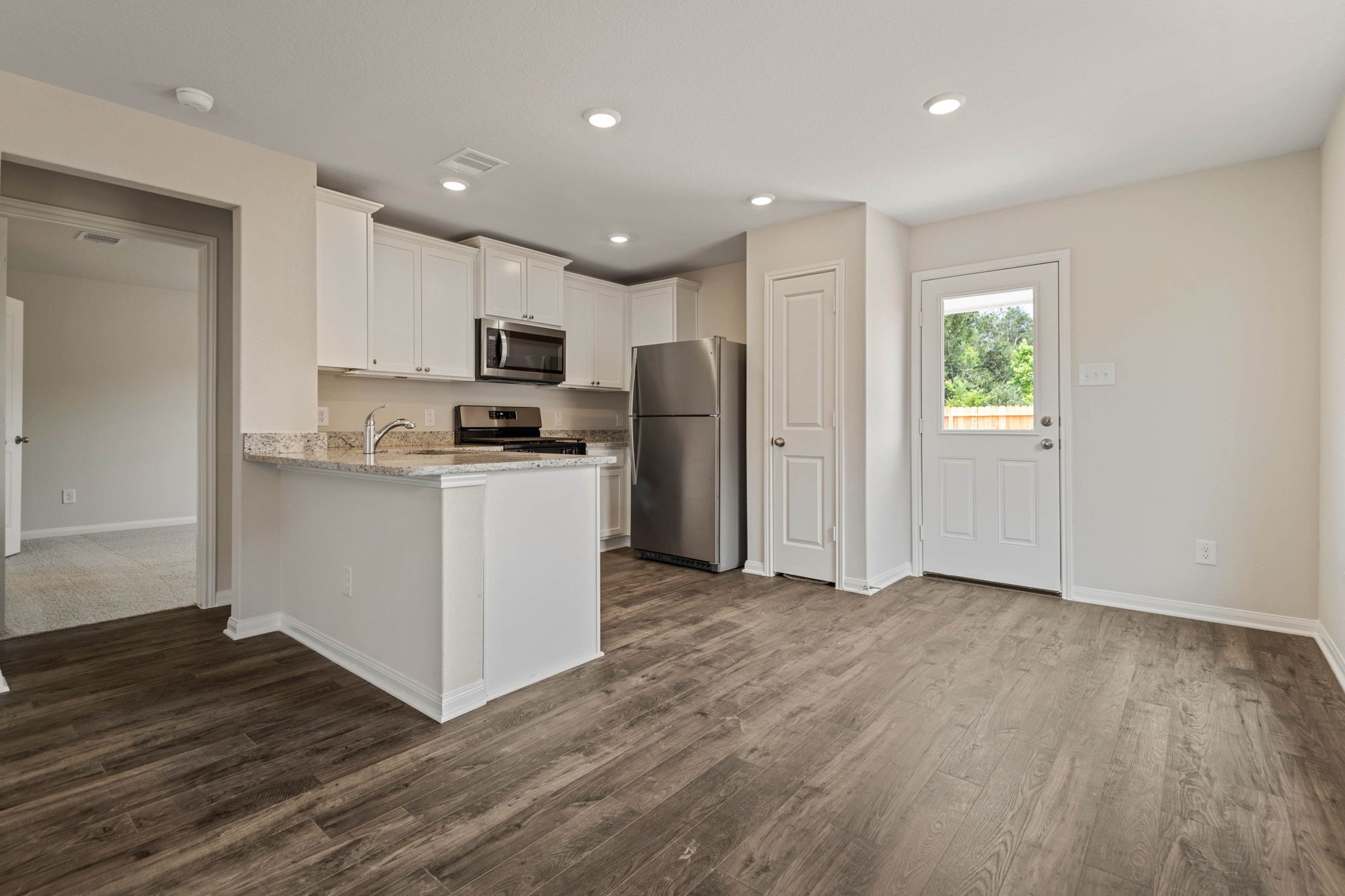 372 Fastboy Lane Waller, TX 77484 - Photo 4 of 7