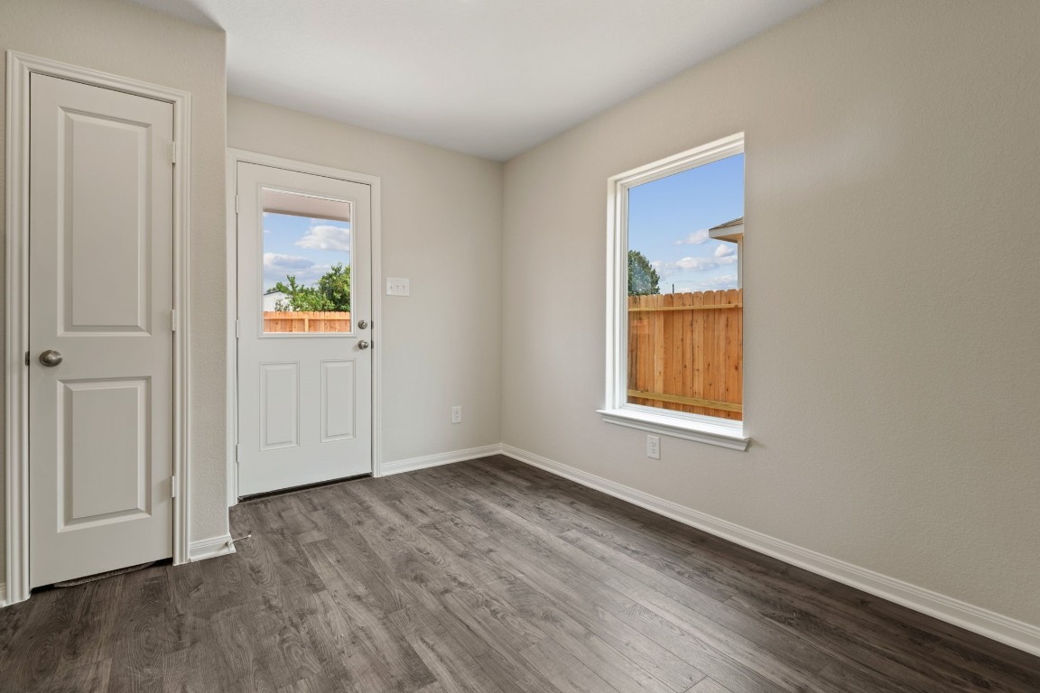 372 Fastboy Lane Waller, TX 77484 - Photo 5 of 7