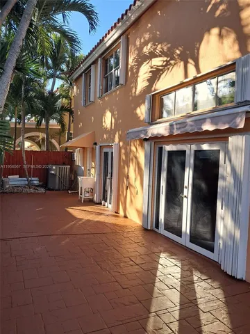 $3,400 | 229 Northwest 85th Court, Miami, FL 33126