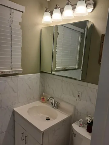 $3,400 | 229 Northwest 85th Court, Miami, FL 33126