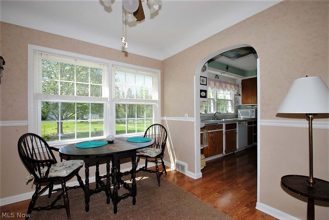 1168 Bell Road Chagrin Falls, OH 44022 - Photo 10 of 35 Gallery Image 10