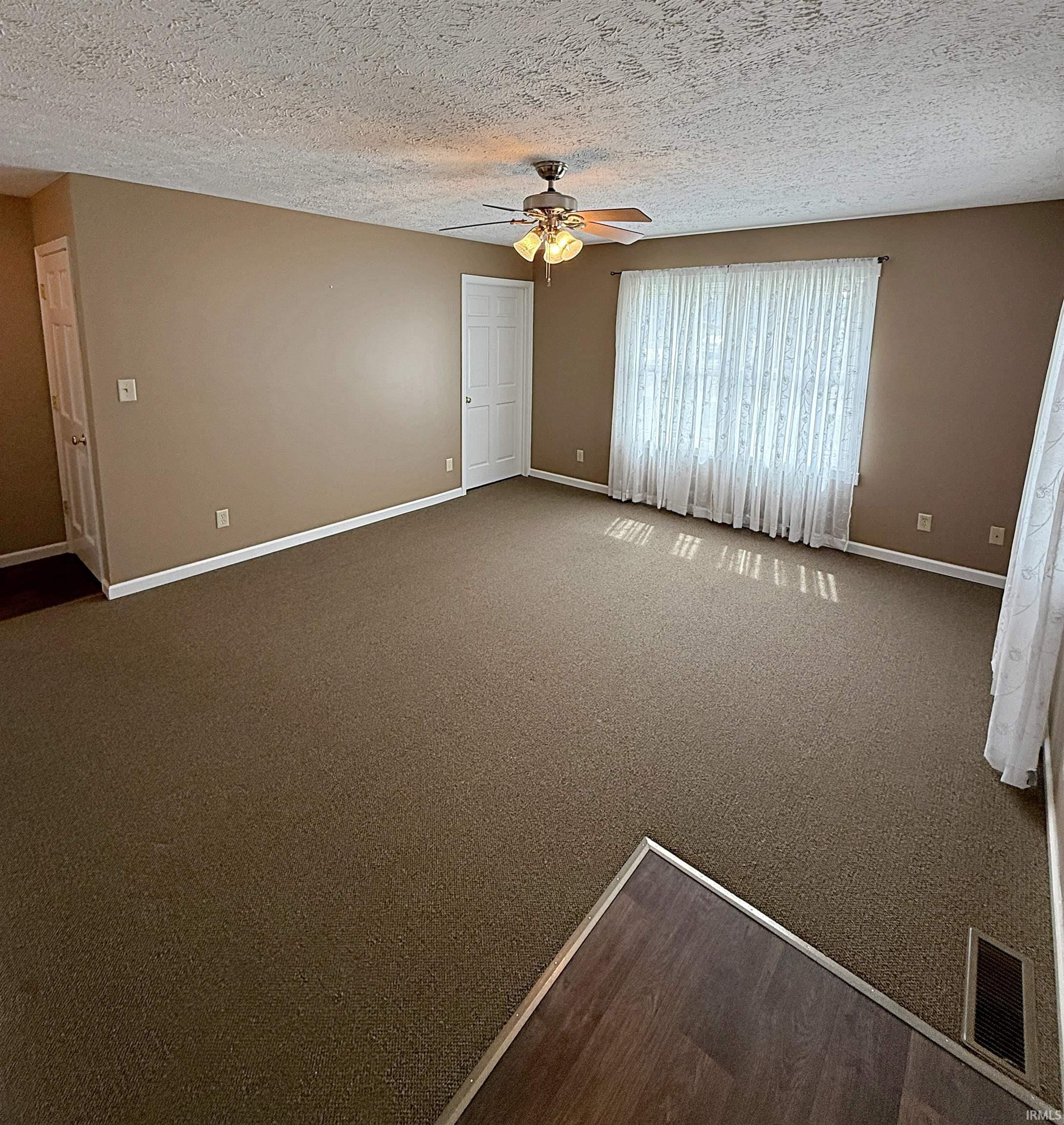 102 Sycamore Street Washington, IN 47501 - Photo 4 of 18