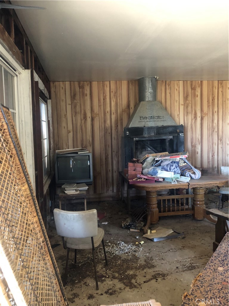 31875 Sapphire Road Lucerne Valley, CA 92356 - Photo 11 of 34