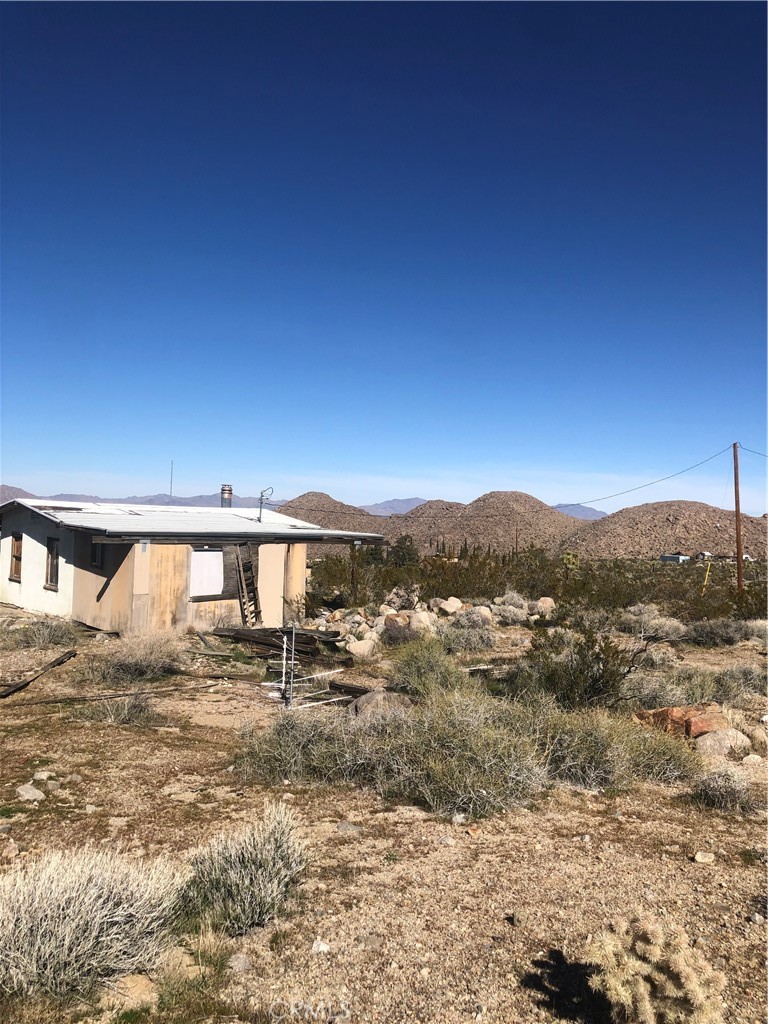 31875 Sapphire Road Lucerne Valley, CA 92356 - Photo 26 of 34