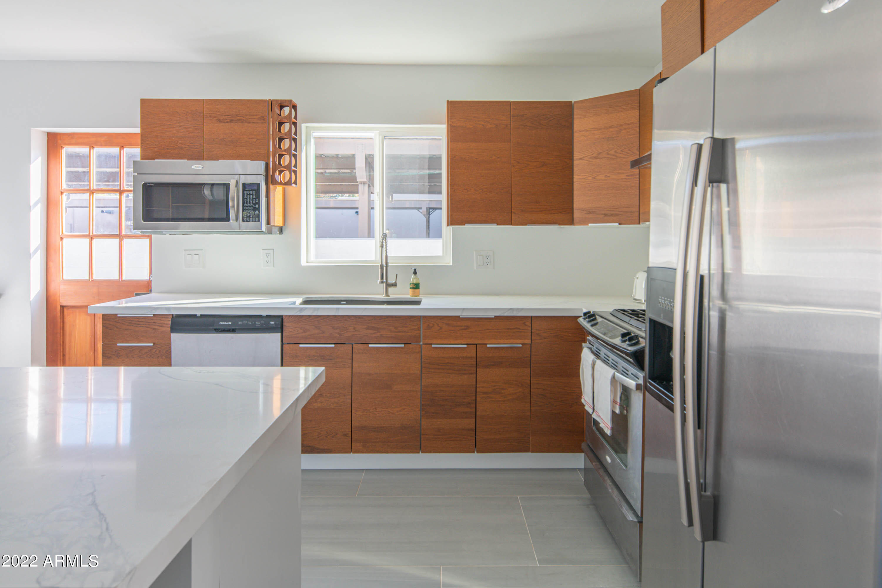 536 East Cheery Lynn Road Phoenix, AZ 85014 - Photo 2 of 35 Kitchen 2