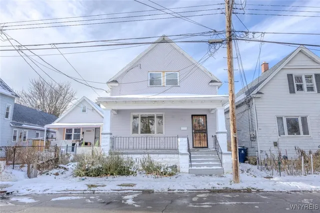 $1,300 | 62 Sweet Avenue, Buffalo, NY 14212
