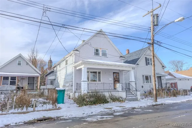 $1,300 | 62 Sweet Avenue, Buffalo, NY 14212