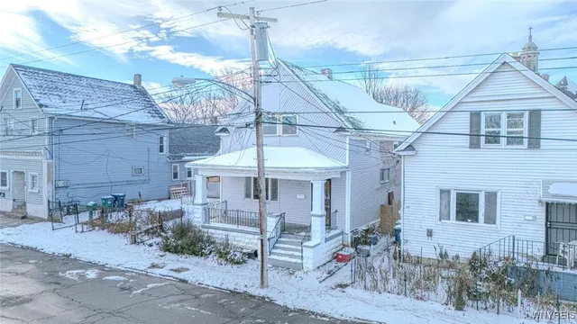 $1,300 | 62 Sweet Avenue, Buffalo, NY 14212