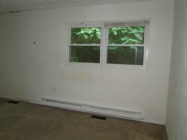 4251 Joplin Road Southwest Roanoke, VA 24014 - Photo 15 of 19 IMG_4467