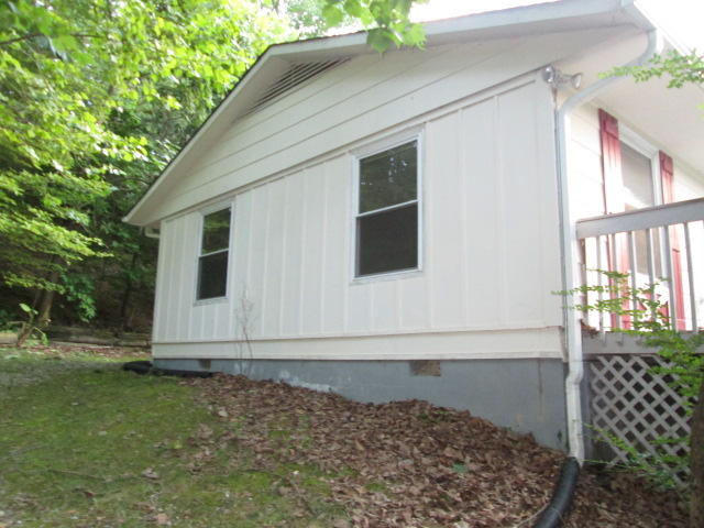 4251 Joplin Road Southwest Roanoke, VA 24014 - Photo 4 of 19 IMG_4456