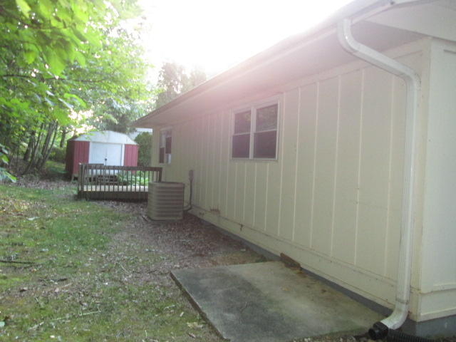 4251 Joplin Road Southwest Roanoke, VA 24014 - Photo 5 of 19 IMG_4457