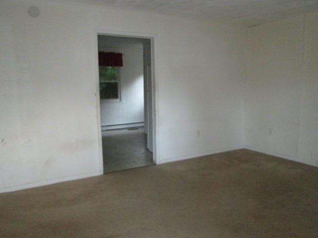4251 Joplin Road Southwest Roanoke, VA 24014 - Photo 8 of 19 IMG_4460
