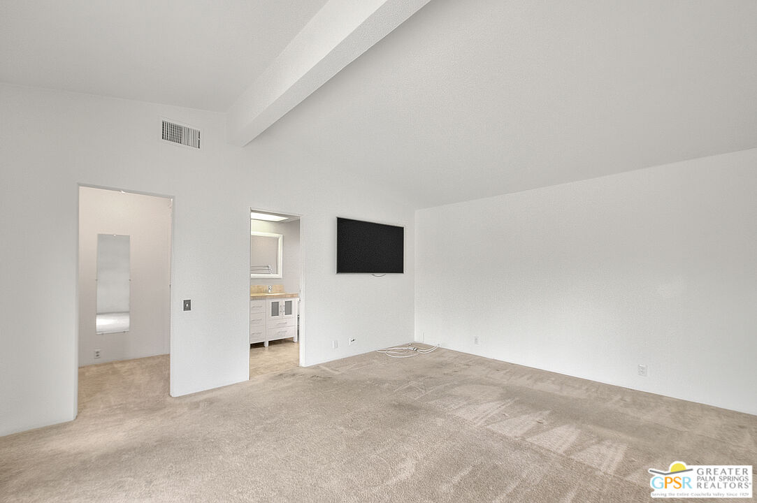 45700 Mountain View Avenue Palm Desert, CA 92260 - Photo 26 of 65