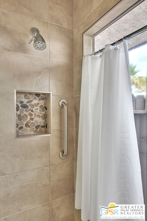 45700 Mountain View Avenue Palm Desert, CA 92260 - Photo 31 of 65