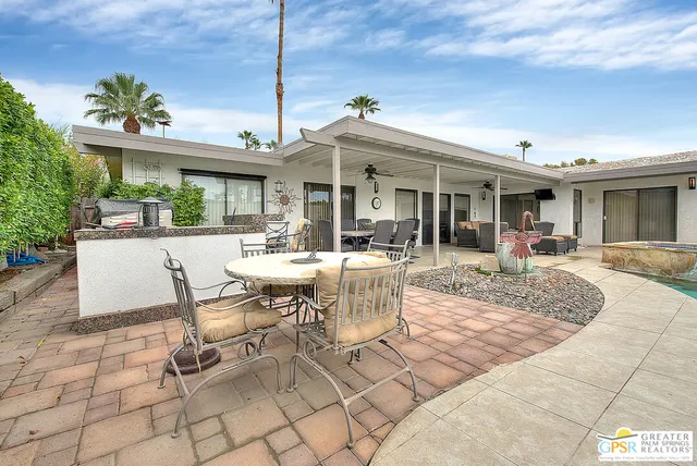 $899,000 | 45700 Mountain View Avenue, Palm Desert, CA 92260