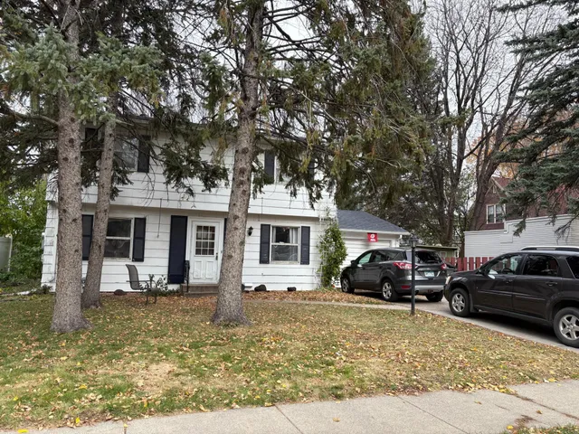 $234,000 | 816 7th Avenue South, Moorhead, MN 56560