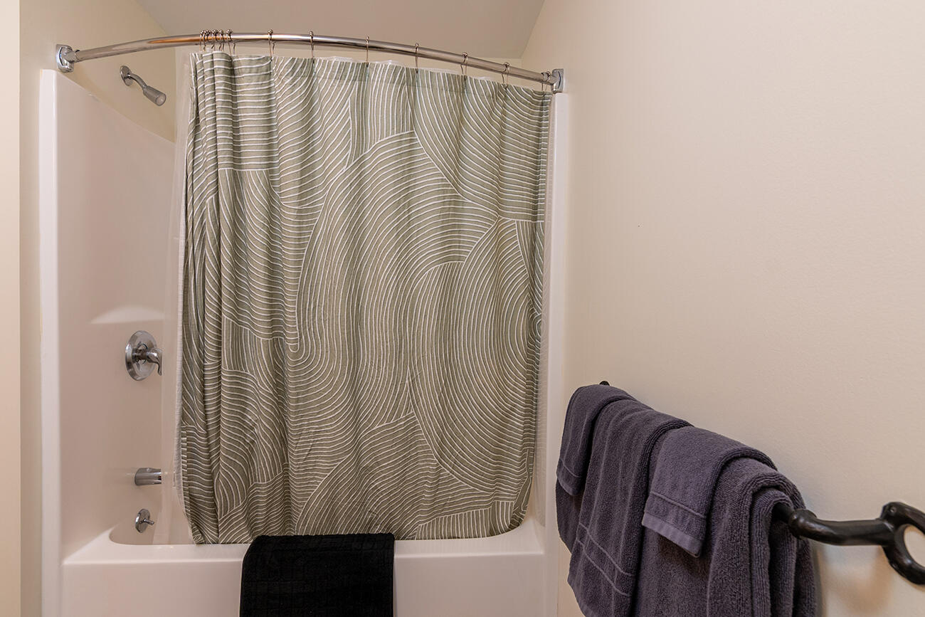 7022 Hardwood Ridge Road, Unit 7022 Kingfield, ME 04947 - Photo 20 of 31 Basement Full Bath