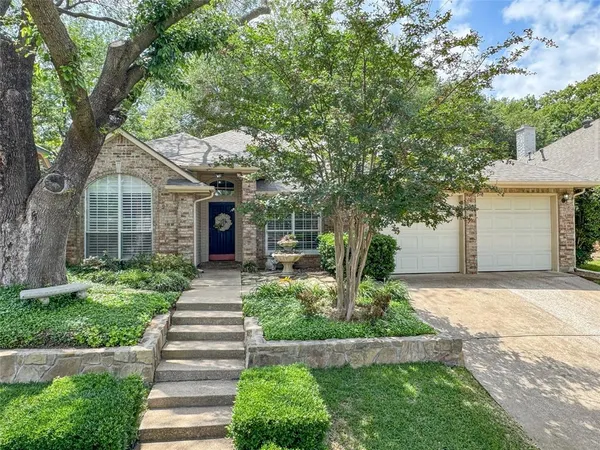 $450,000 | 3445 Paint Brush Lane, Bedford, TX 76021