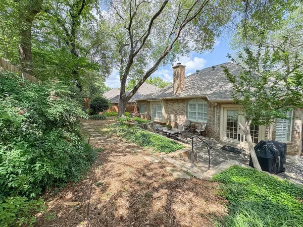$450,000 | 3445 Paint Brush Lane, Bedford, TX 76021