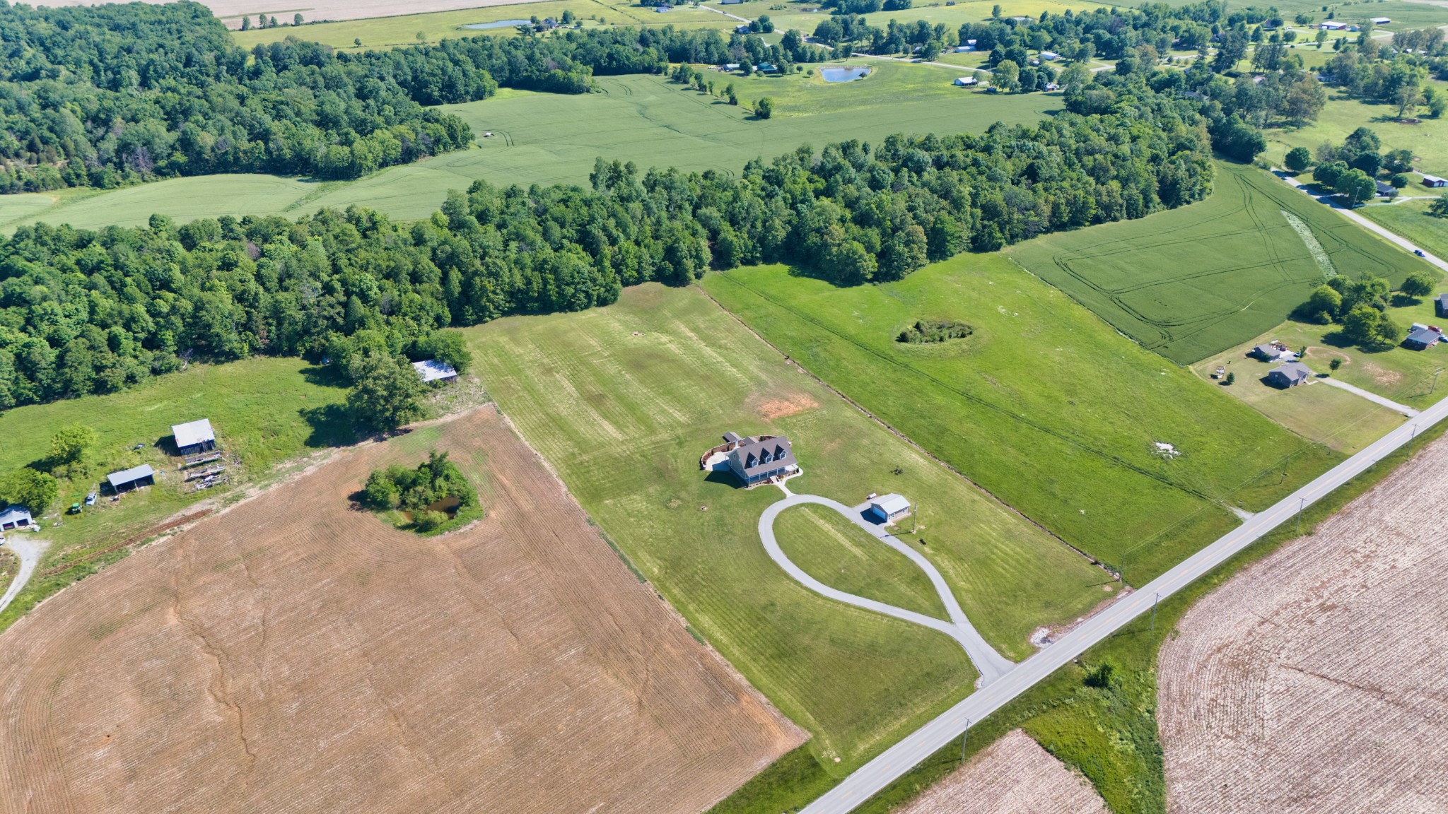 315 Blue And Gray Park Road Elkton, KY 42220 - Photo 16 of 66