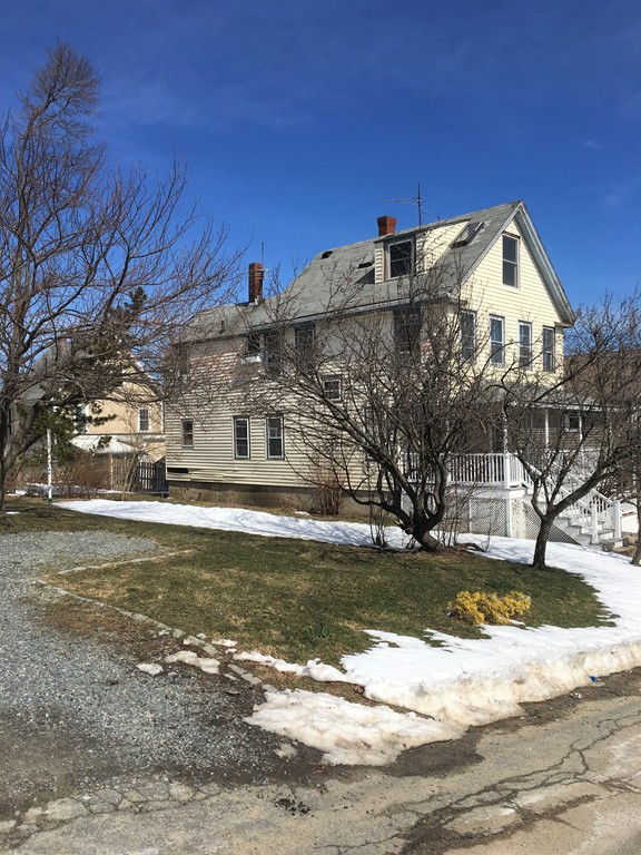 14 Highland Avenue Hull, MA 02045 - Photo 2 of 9