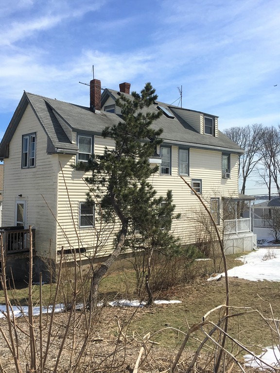 14 Highland Avenue Hull, MA 02045 - Photo 4 of 9