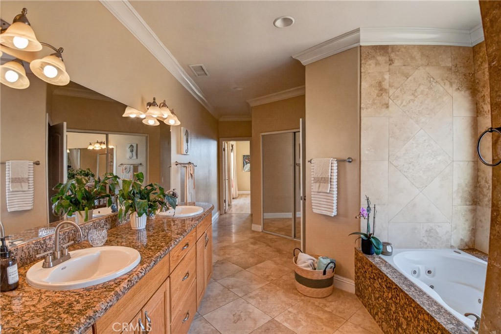 11380 Rochester Road Phelan, CA 92371 - Photo 29 of 55