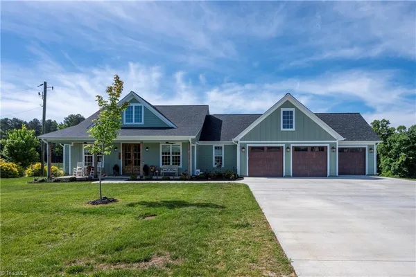 $689,900 | 107 Meeting House Lane, Advance, NC 27006