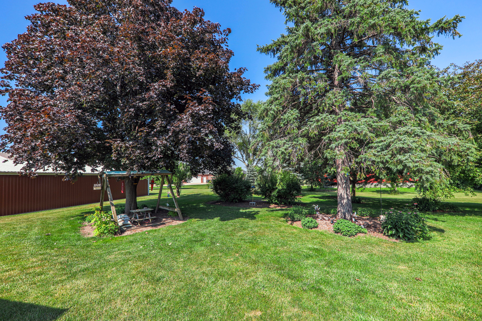 26310 South McKinley Woods Road Channahon, IL 60410 - Photo 40 of 49 a view of a park with large trees