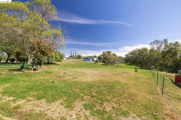 $410,000 | 3045 Salmon Road, Copperopolis, CA 95228