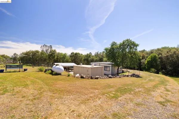 $410,000 | 3045 Salmon Road, Copperopolis, CA 95228