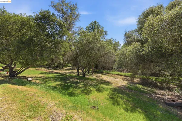 $410,000 | 3045 Salmon Road, Copperopolis, CA 95228