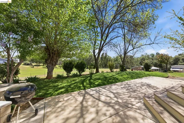 $410,000 | 3045 Salmon Road, Copperopolis, CA 95228