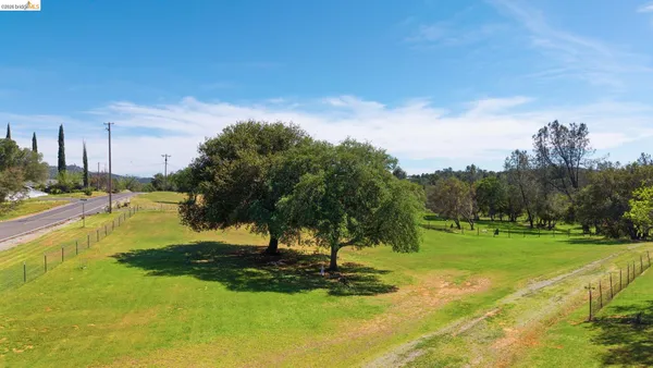 $410,000 | 3045 Salmon Road, Copperopolis, CA 95228