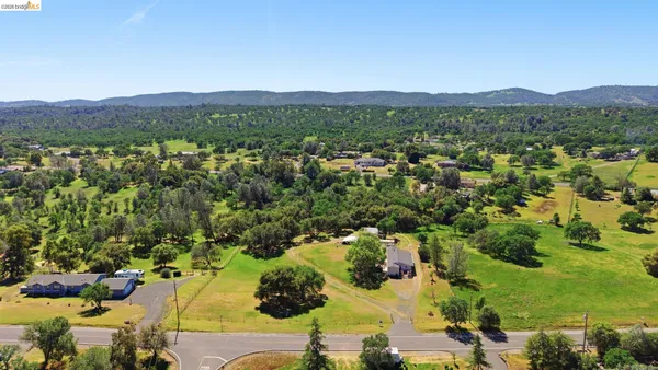 $410,000 | 3045 Salmon Road, Copperopolis, CA 95228